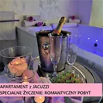 Elegante & Jacuzzi - Adults Only Aparthotel 4*