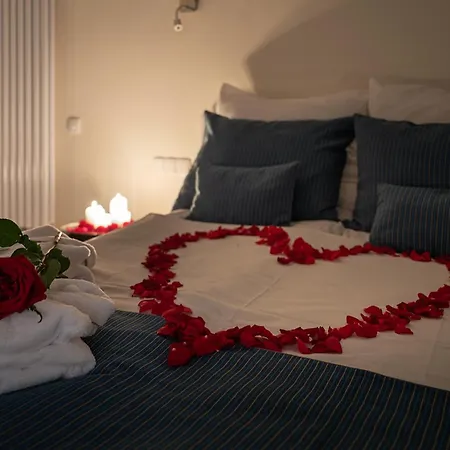 Elegante & Jacuzzi - Adults Only شقة فندقية