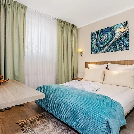 Kameralny Elegante - Adults Only