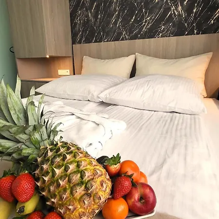 Kameralny Elegante - Adults Only