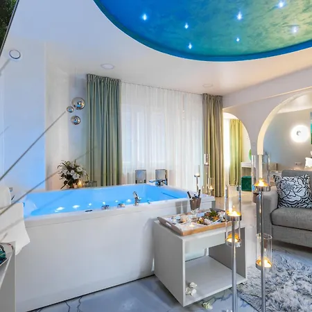Elegante & Jacuzzi - Adults Only 4* Władysławowo