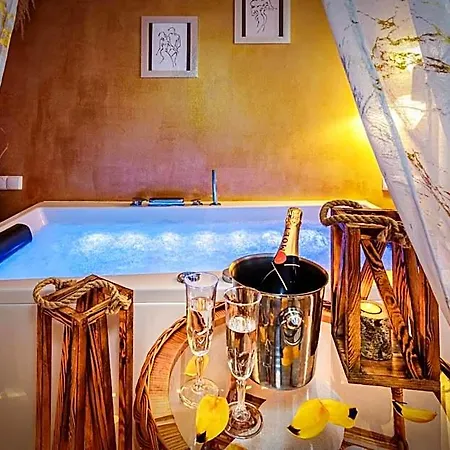 Elegante & Jacuzzi - Adults Only Władysławowo