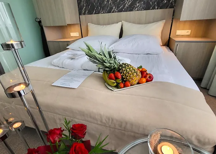 Kameralny Elegante - Adults Only